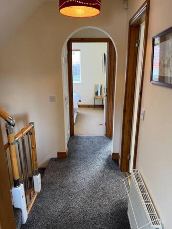 Holbeck Garden Villa Barrow-in-Furness Екстер'єр фото